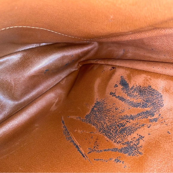 Louis Vuitton Monogram Danube GM crossbody Largest Size - Picture 10 of 15